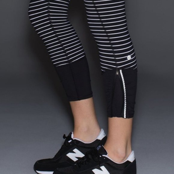 Lululemon Runday Parallel Stripes Crop - Picture 5 of 8